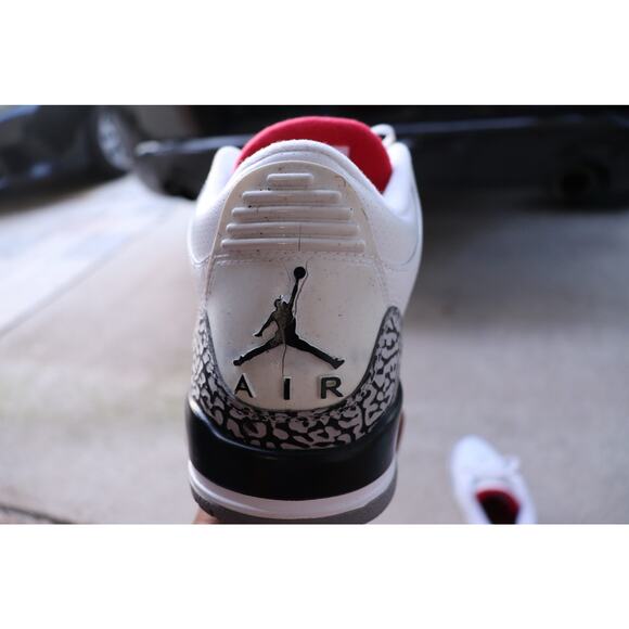 Air Jordan 3 main image 10